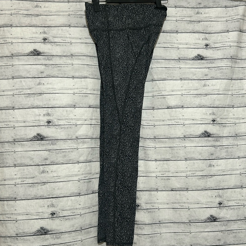 Athleta Leggings black and white